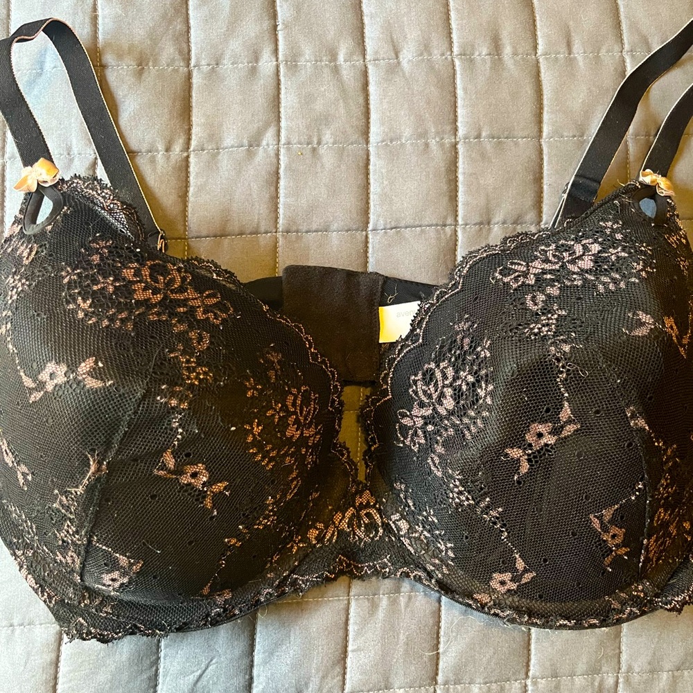 Avenue Body Black and Pink Lace bra
